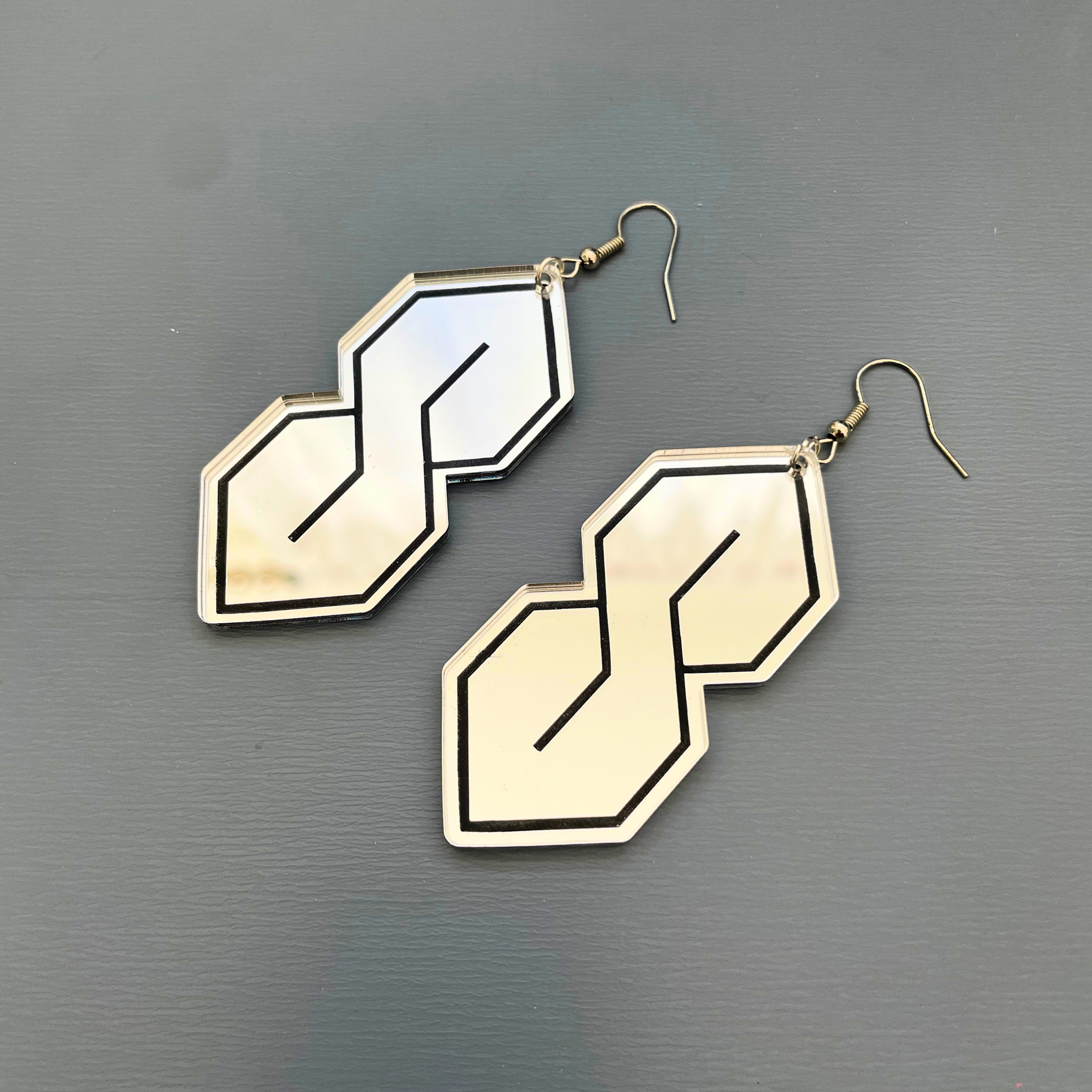 Super S Mirror Acrylic Large Earrings | Silver & Black